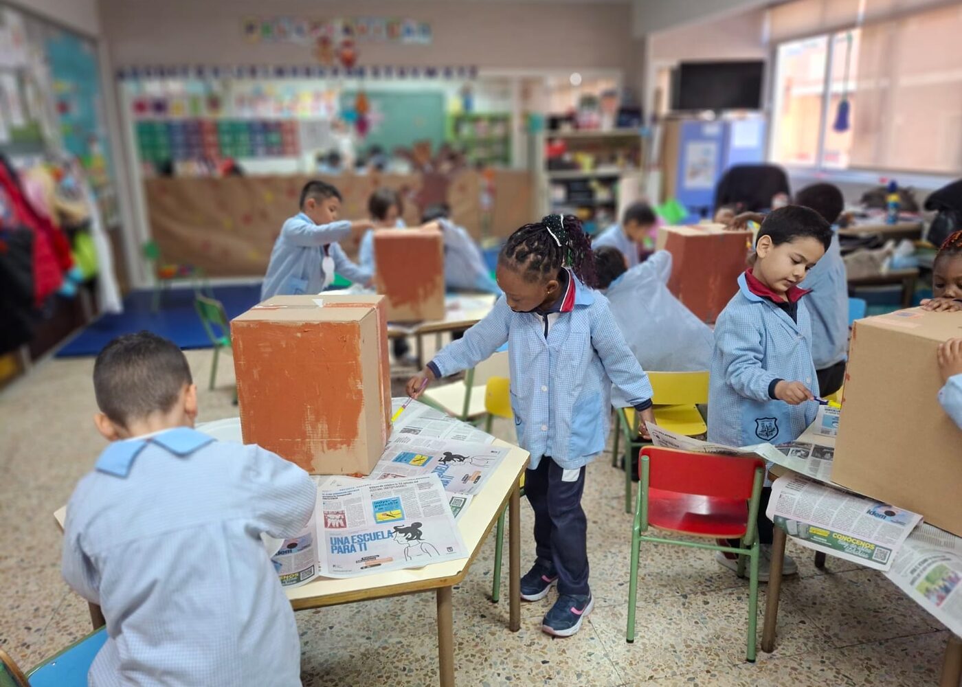 Alumnado de Infantil trabajando en el aula
